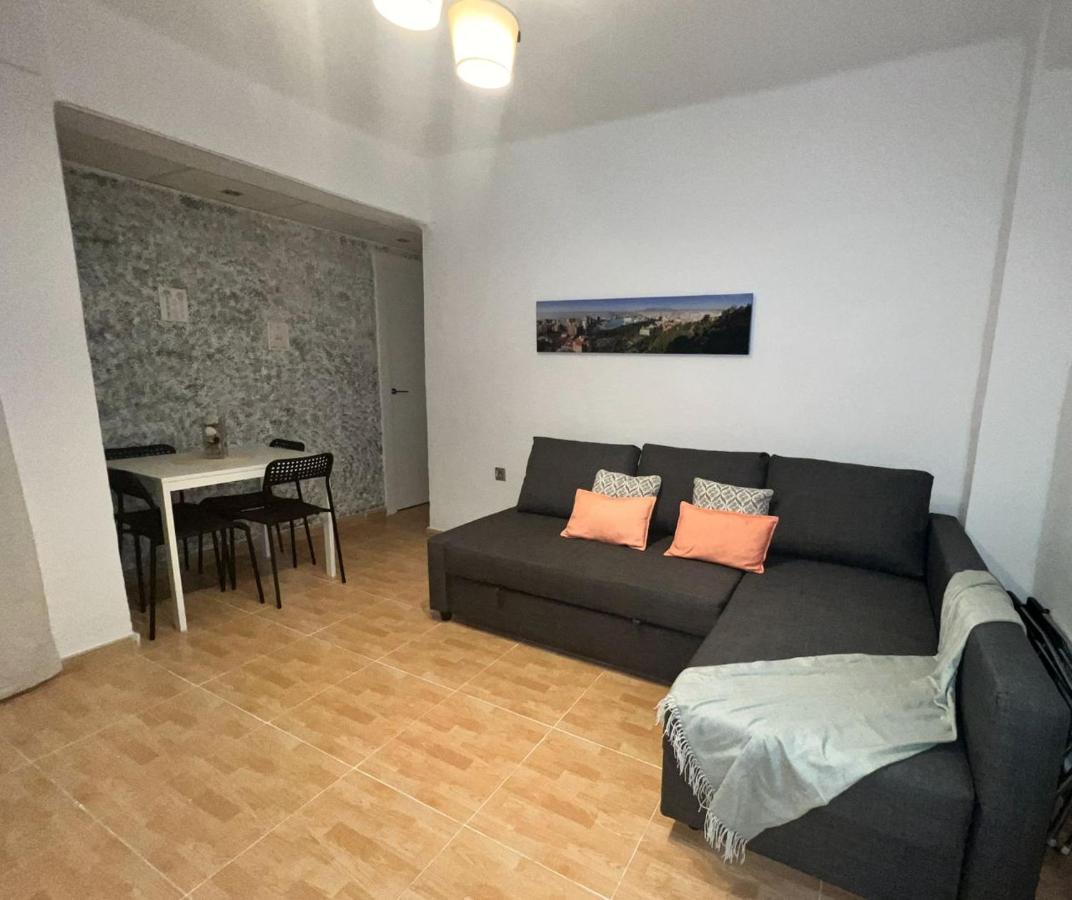Holidays2Malaga 2 bedroom Armengual de la Mota close shopping center Exterior foto